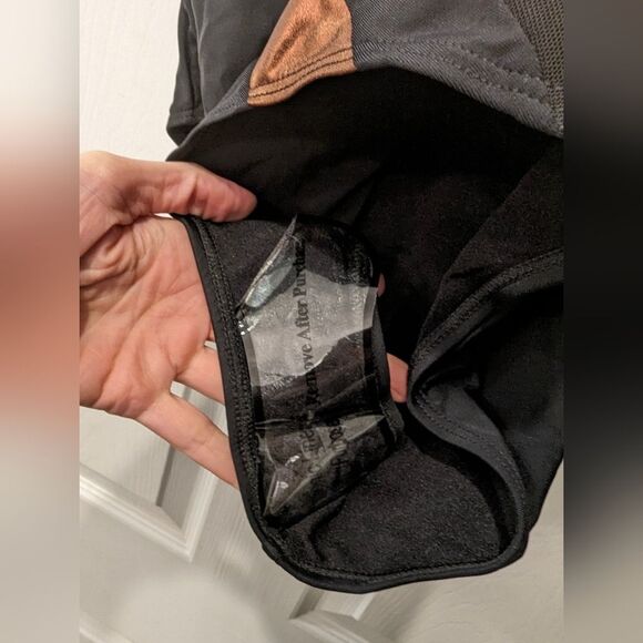 NWT Nicole Miller black gold metallic One Piece back zipper mech Swimsuit Sz 10 - Picture 4 of 5